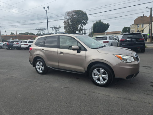 Used 2015 Subaru Forester 2.5i Premium w/ All-Weather Package image 5
