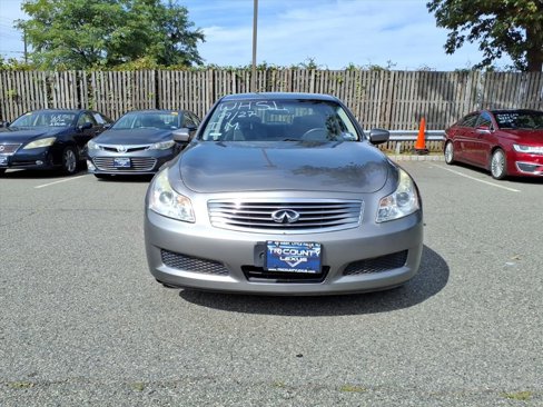 Used 2009 INFINITI G37 x w/ Premium Pkg image 2