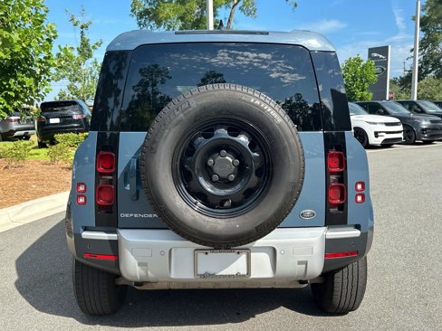 Used 2020 Land Rover Defender 110 image 5