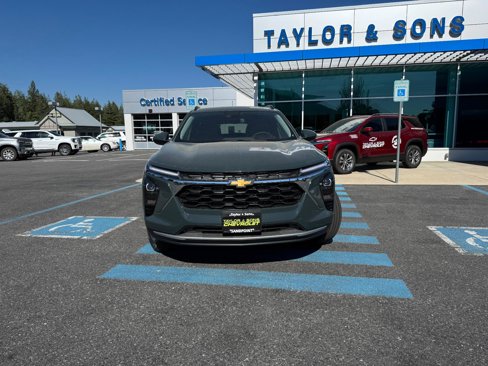 New 2025 Chevrolet Trax LT w/ Driver Confidence Package image 2