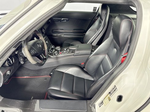 Used 2013 Mercedes-Benz SLS AMG GT Coupe image 9