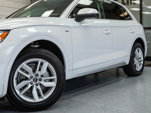 Used 2022 Audi Q5 2.0T Premium image 16