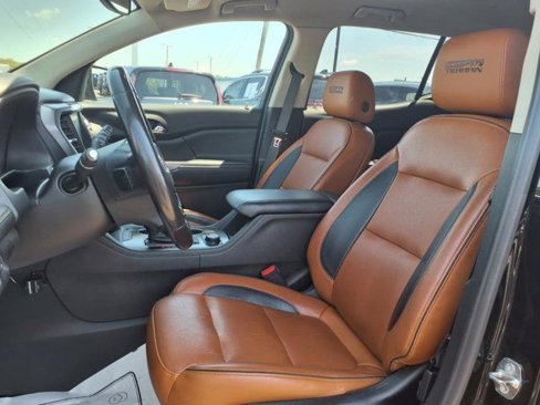 Used 2019 GMC Acadia SLT image 11