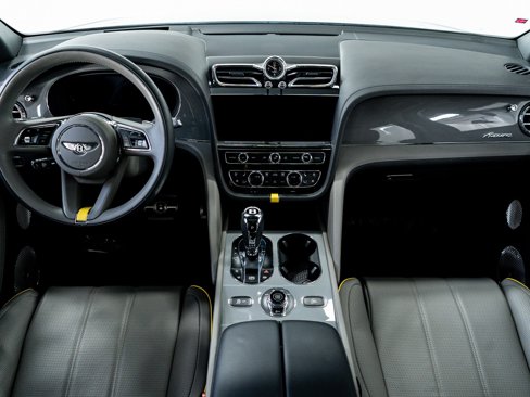 Certified 2024 Bentley Bentayga Extended Wheelbase image 26