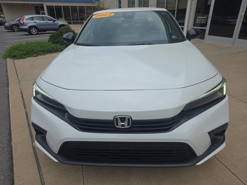 Used 2022 Honda Civic Sport image 2