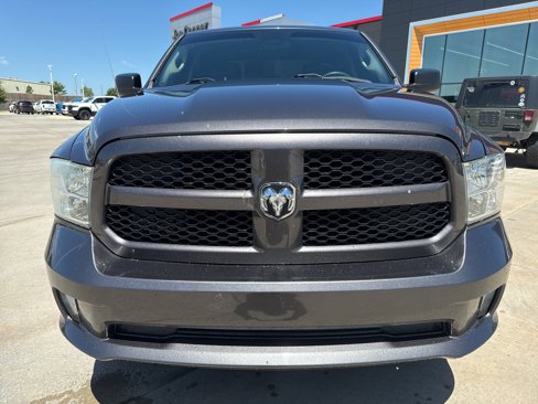 Used 2018 RAM 1500 Express w/ Express Value Package image 3