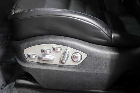 Certified 2021 Porsche Macan GTS image 26