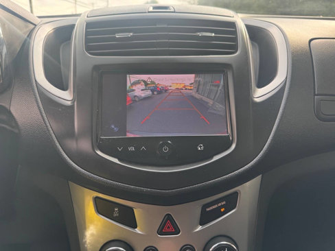 Used 2015 Chevrolet Trax LT w/ LT Plus Package image 32
