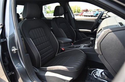 Certified 2024 Volkswagen Jetta Sport image 20