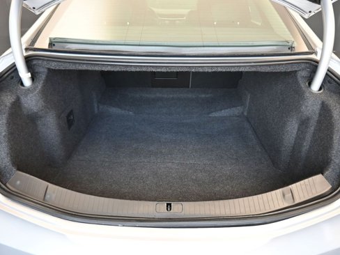 Used 2017 Cadillac XTS Luxury image 46