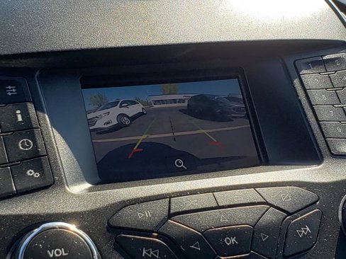 Used 2019 Ford Edge SE image 23