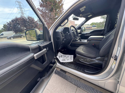 Used 2017 Ford F150 XLT w/ Equipment Group 302A Luxury image 9