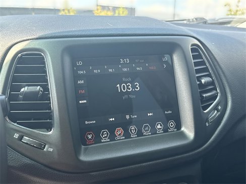 Used 2018 Jeep Compass Trailhawk w/ Popular Equipment Group image 16