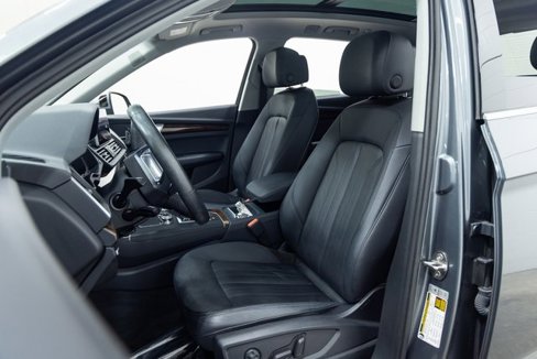 Used 2018 Audi Q5 2.0T Premium Plus w/ Premium Plus Package image 25