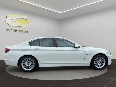 Used 2013 BMW 535i xDrive Sedan image 8