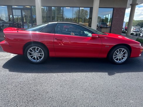 Used 2002 Chevrolet Camaro Z28 w/ SS Performance/Appearance Pkg image 8