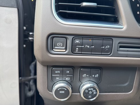 Certified 2021 GMC Yukon SLT w/ SLT Premium Package image 29