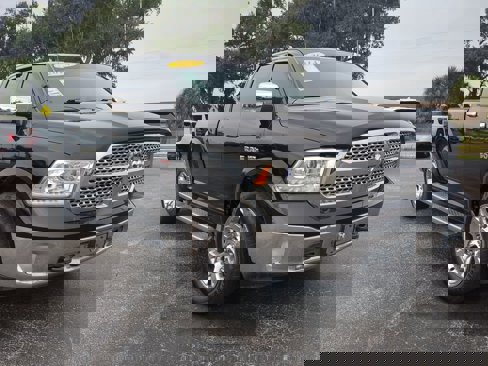 Used 2014 RAM 1500 Laramie w/ Convenience Group image 2
