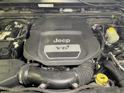 Used 2014 Jeep Wrangler Unlimited Sport image 18