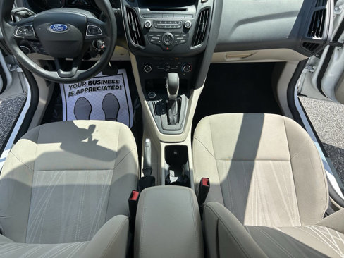 Used 2017 Ford Focus SE image 27