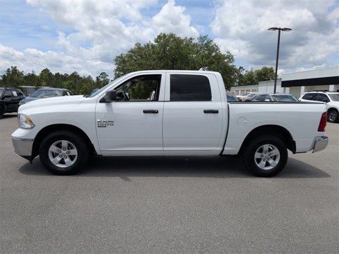 Used 2022 RAM 1500 Classic SLT image 7