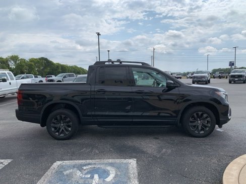 Used 2023 Honda Ridgeline Sport image 4