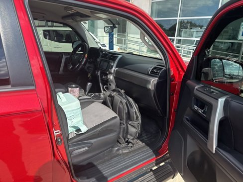 Used 2019 Toyota 4Runner SR5 Premium image 13