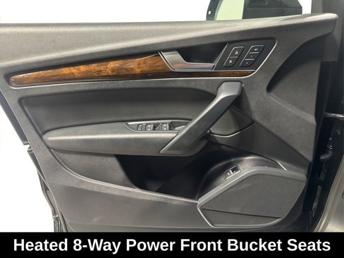Used 2019 Audi Q5 2.0T Premium w/ Convenience Package image 18