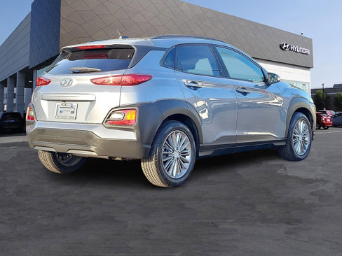 Used 2018 Hyundai Kona SEL image 2
