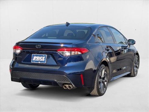 Used 2022 Toyota Corolla SE image 5