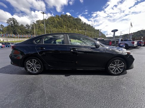 Used 2024 Kia Forte GT-Line image 23