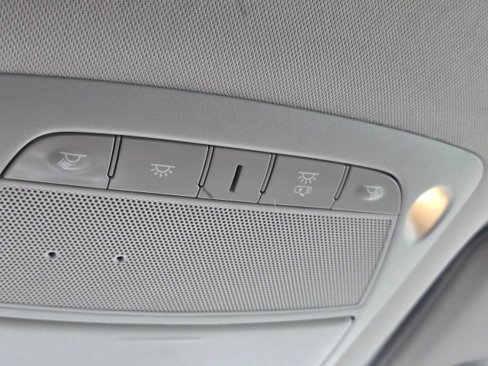 Used 2018 Nissan Murano SV image 37
