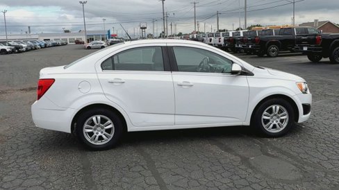 Used 2013 Chevrolet Sonic LT image 9
