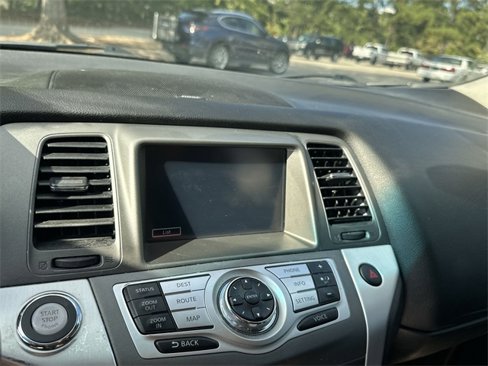 Used 2014 Nissan Murano SL w/ Navigation Package image 16