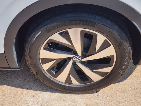 Used 2023 Volkswagen ID.4 Pro image 24