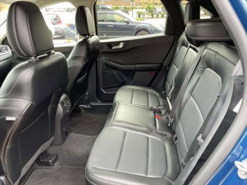 Used 2020 Ford Escape Titanium image 11