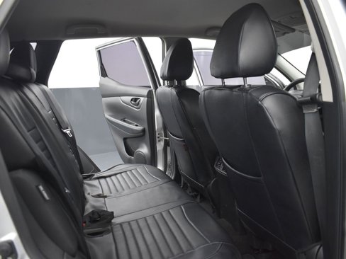 Used 2020 Nissan Rogue Sport S w/ Appearance Package image 9