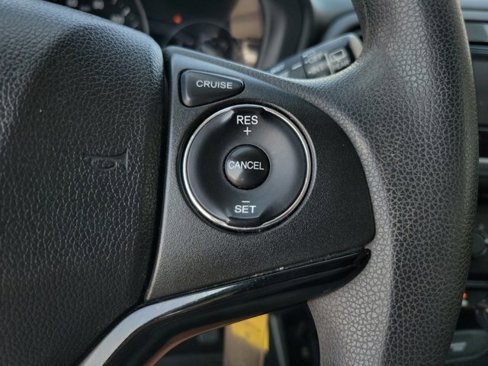 Used 2017 Honda HR-V LX image 16