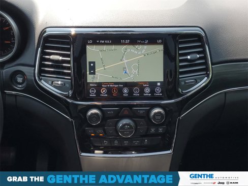 Used 2019 Jeep Grand Cherokee Limited w/ Luxury Group II image 25