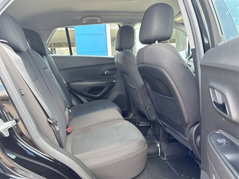 Used 2020 Chevrolet Trax LS image 13