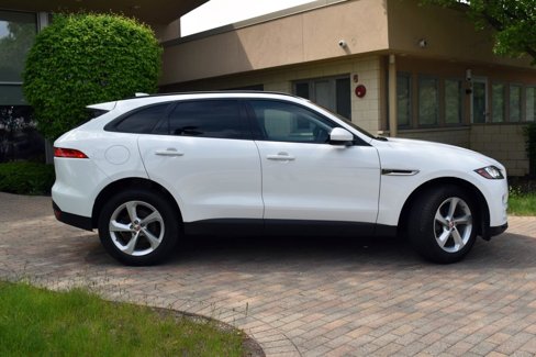 Used 2018 Jaguar F-PACE Premium image 14