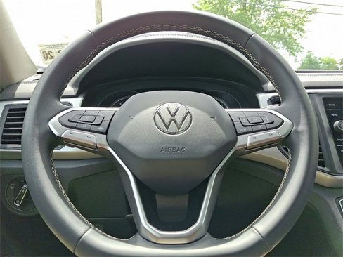 Used 2021 Volkswagen Atlas SE image 20