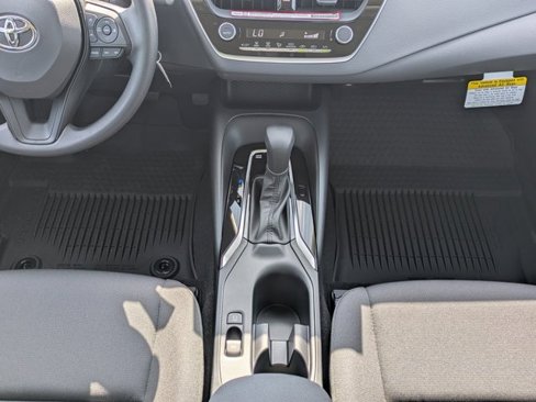 New 2025 Toyota Corolla LE image 19