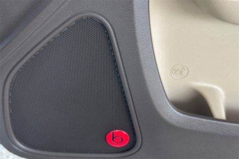 Used 2013 Chrysler 300 C Luxury Series w/ Beats Audio Group image 25
