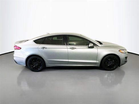 Used 2020 Ford Fusion SE w/ Equipment Group 151A image 8