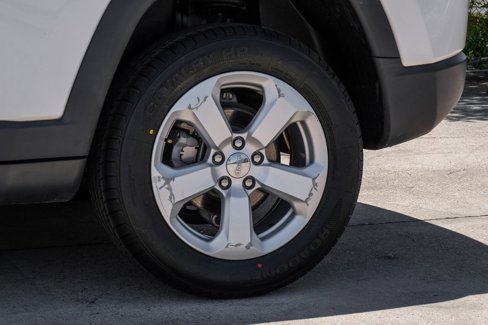 Used 2020 Jeep Compass Latitude w/ Cold Weather Group image 65