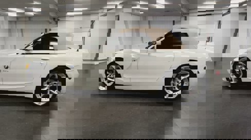 Used 2007 BMW Z4 3.0si image 40