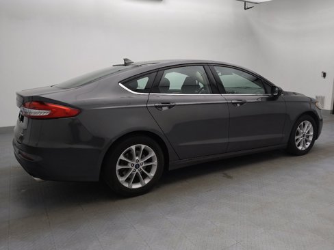 Used 2020 Ford Fusion SE image 10