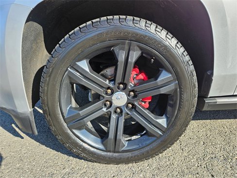 Used 2017 GMC Yukon Denali w/ Open Road Package image 9
