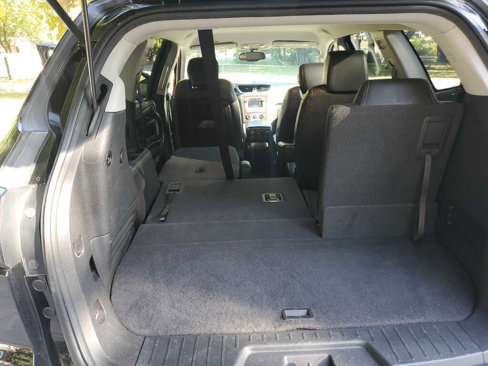 Used 2017 Chevrolet Traverse LT image 27